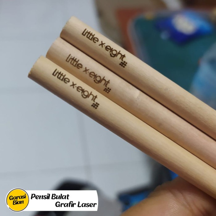 

Custom Grafir Laser Pensil Kayu Bulat Pernish Cetak Nama Logo 2B