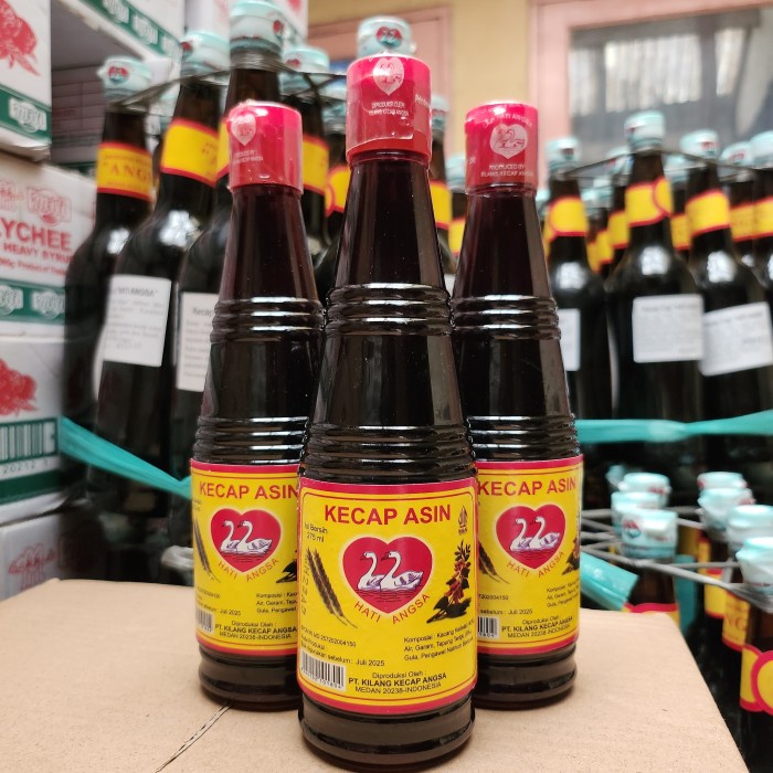 

Kecap Angsa Asin cap Hati Angsa 275ml botol Plastik