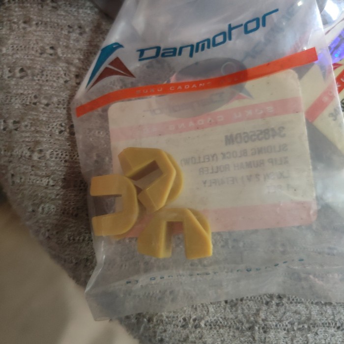 Accesories Part Vespa Klip Rumah roller Vespa Matic LX/S 2v Danmotor