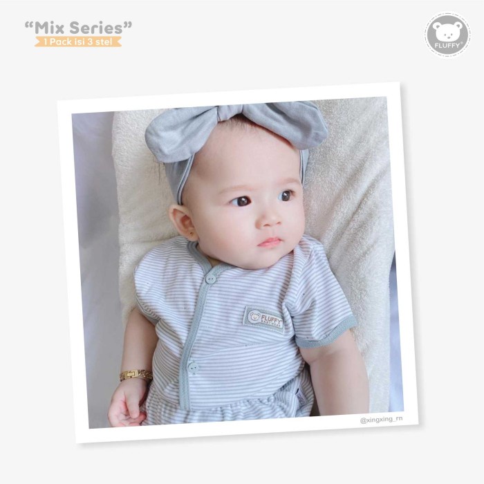 FLUFFY Baju Pendek Bayi Abu Isi 3Pcs Bds - 6-9 Bulan