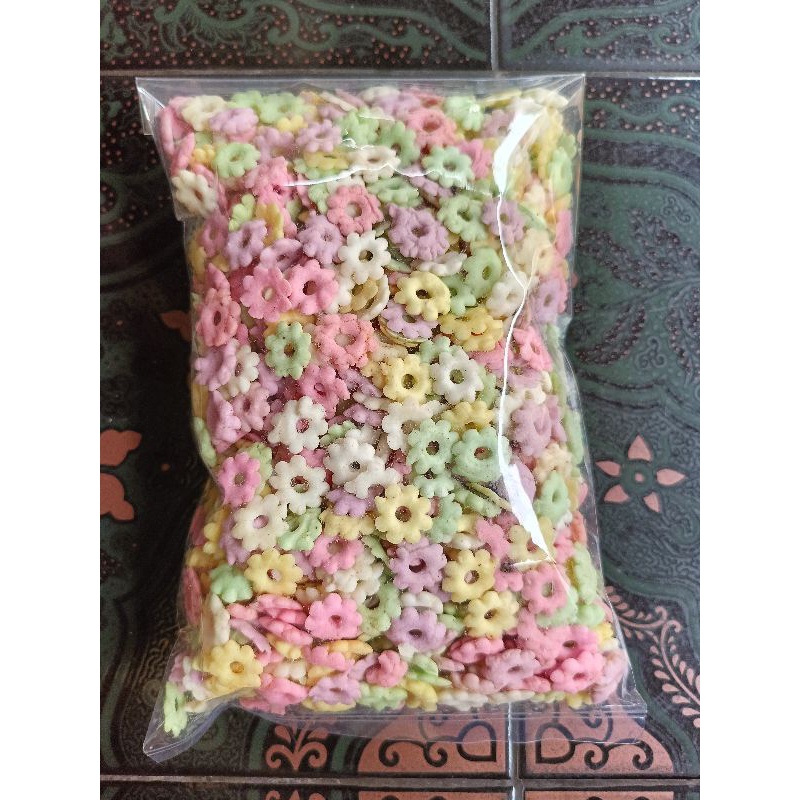 

Sakura Riri Ajisan Gurih Asin Snack Kiloan Jumbo Pack 500g