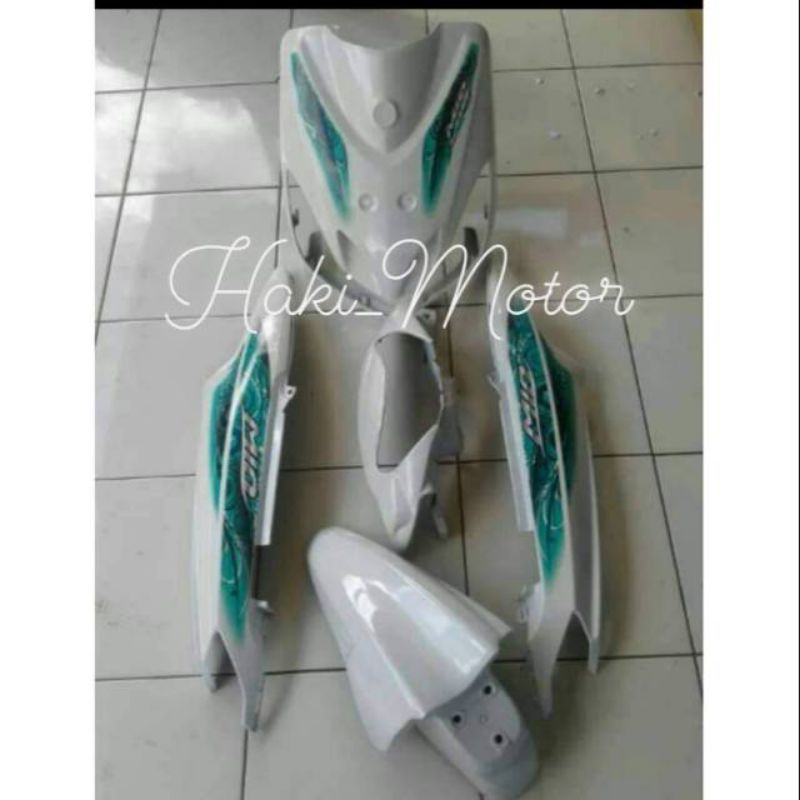 BISA COD Paket cover dek bodi body fullset halus YAMAHA MIO SMILE putih + striping Kualitas terjamin
