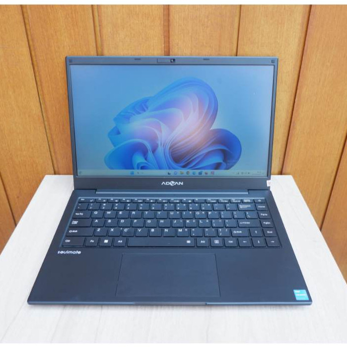 Laptop Advan Soulmate 1405 Intel Celeron N4020 Ram 4Gb Ssd 128Gb 18476 Windows slim Laptop bekas mur