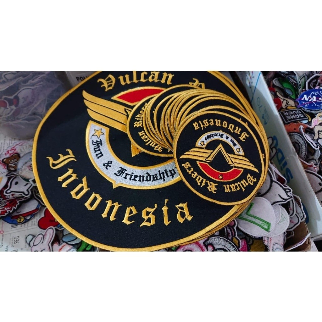 Bordir Custom Emblem Patch Logo / Huruf