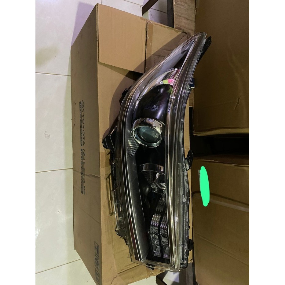 HEADLAMP HEAD LAMP Lampu Besar INNOVA/INOVA REBORN TIPE V/Q ORIGINAL ASLI KANAN