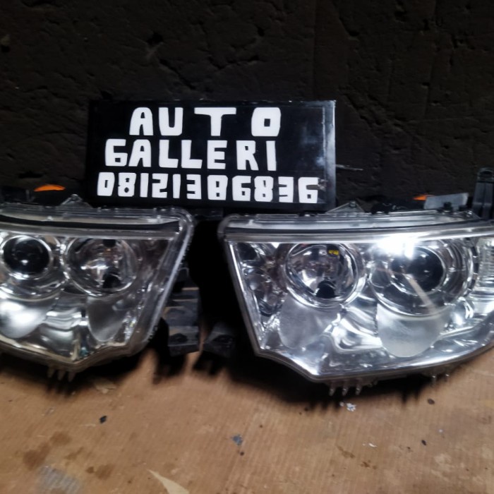 Headlamp lampu depan pajero dakar 2012 14 original