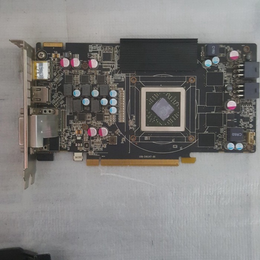 SAPPHIRE Radeon R9 270X R9 270 X 4GB GDDR5 Minus Tak Tampil