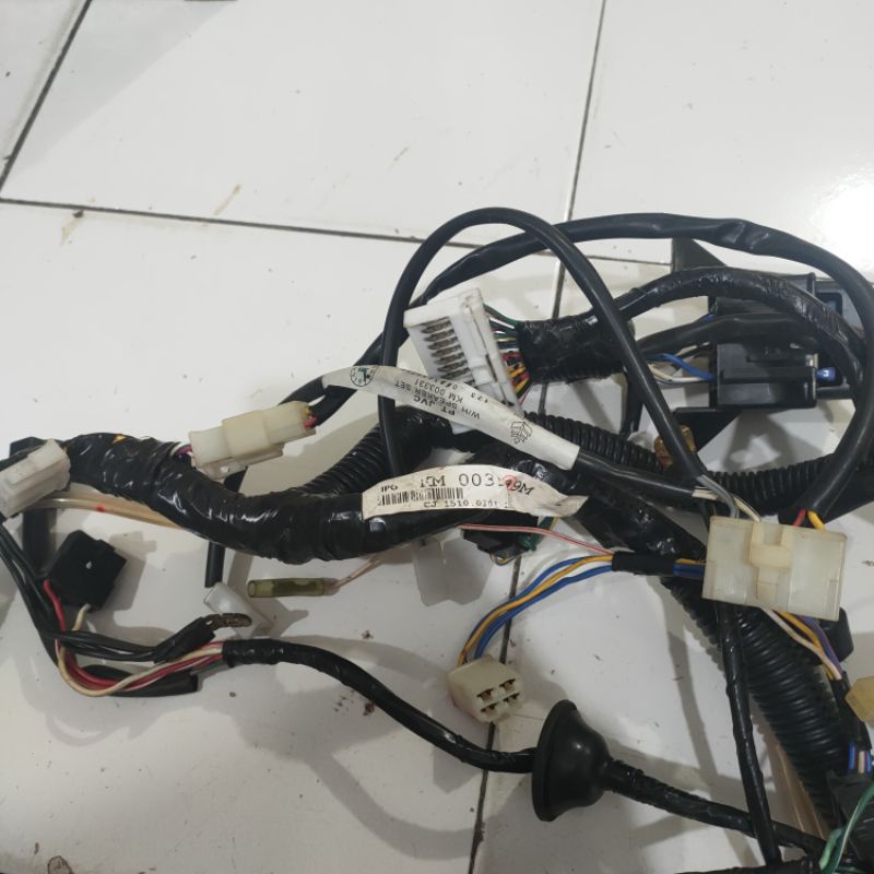 Kabel bodi body Depan Mitsubishi T120 ss injeksi HANYA bagian depan ASLI COPOTAN
