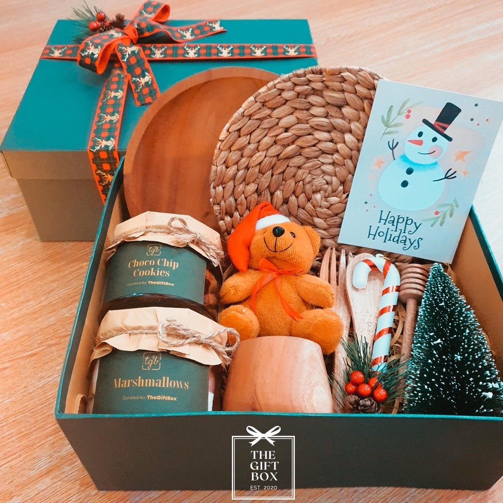 

Joy To The World Hampers | Christmas Hampers 202 Edition