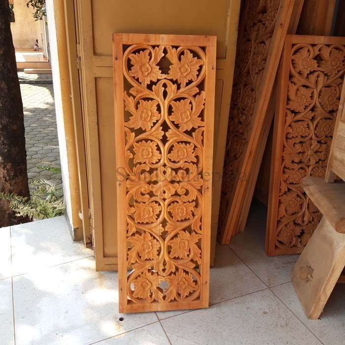 ornamen ukir loster ukiran kayu roster boven roster lisplang ukir dekorasi rumah dinding custom SU32