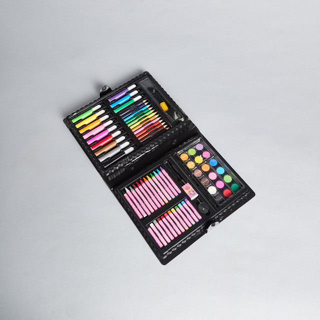 

Max Fashions Princess Print 80-Piece Colouring and Painting Set