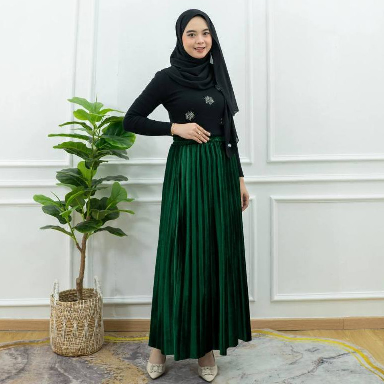PRILLY BUSANA - Rea Rok Plisket Suede Velvet - Bludru - Skirt Wanita