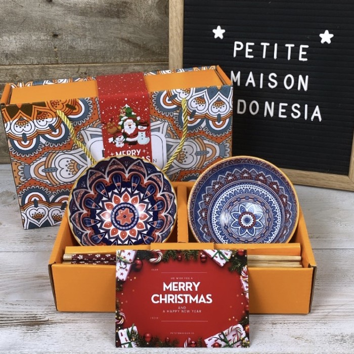 RRS Hampers Natal Japanese bowl set isi 2 mangkok keramik hadiah souvenir - Bohemia B set