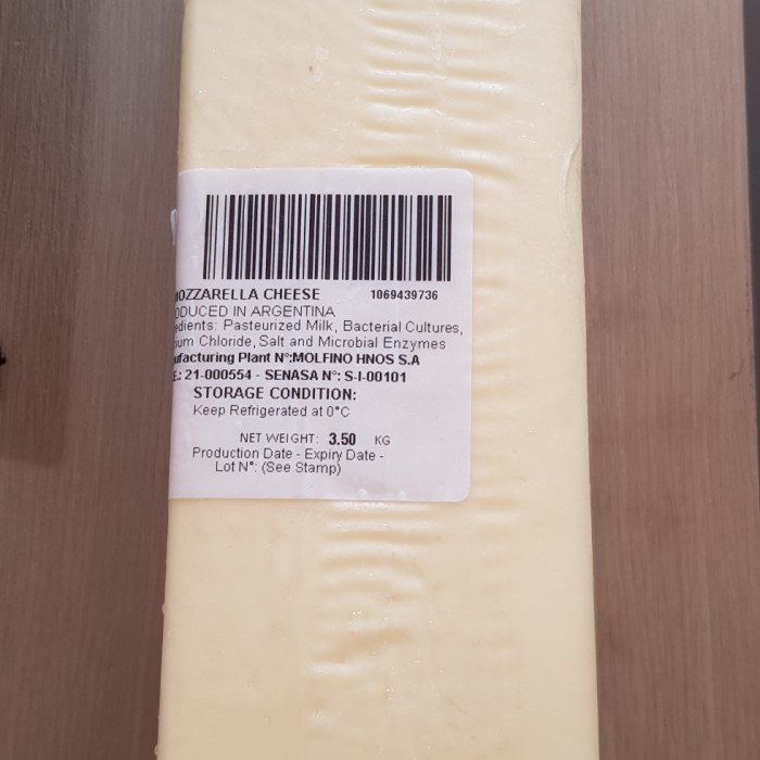 

[Big Sale] mozzarella saputo Berat +- 3.5 kg