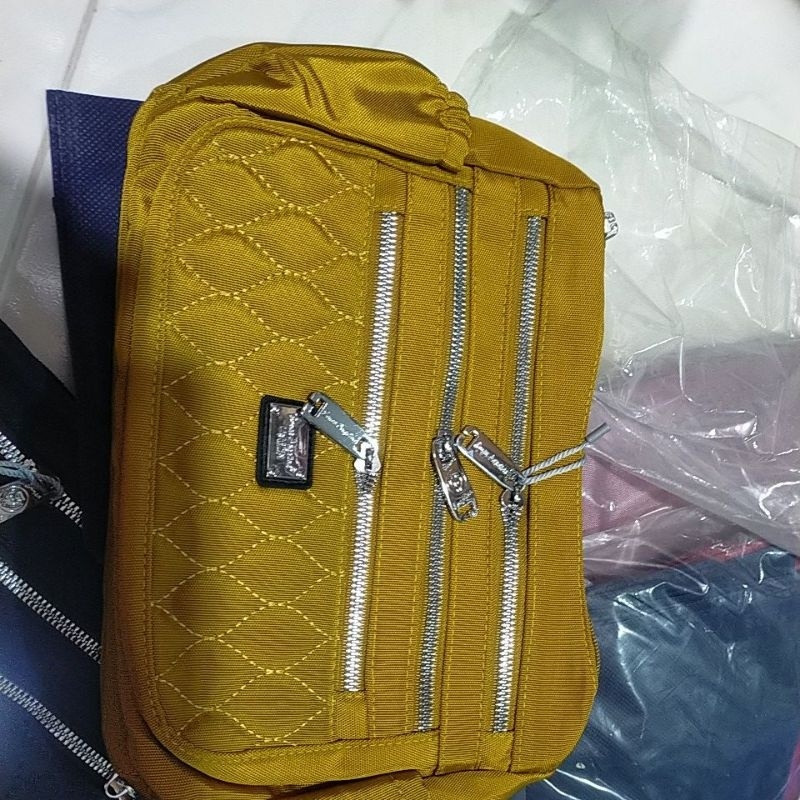 chibao selmpng kanvas 7133-22-30// TAS IMPORT KEREN MODEL BARU / TAS SLEMPANG PRIA WANITA / PROMO HA