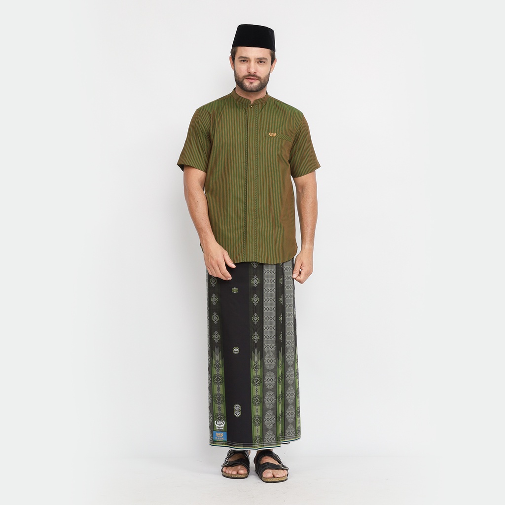 Sarung BHS Classic Gold Motif C48 JGF Hitam Hijau