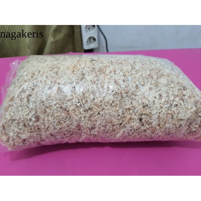 

Serbuk kayu untuk hamster atau kandang - 200 gr antik