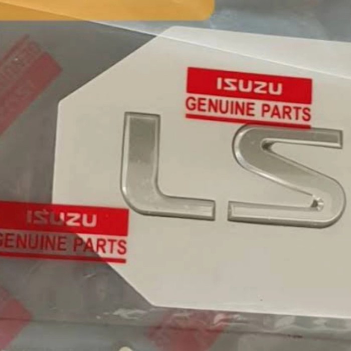 Emblem LS Isuzu Panther bermutu