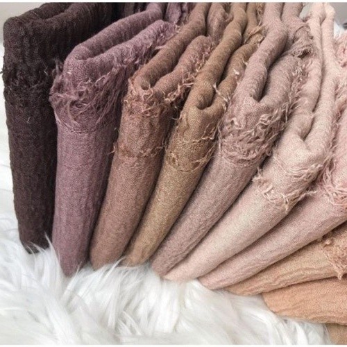 Saputri.Collection Pasmina Crinkle Import  Hijab Phasmina kusut  Jilbab Pashmina Cotton Crincle Jumb