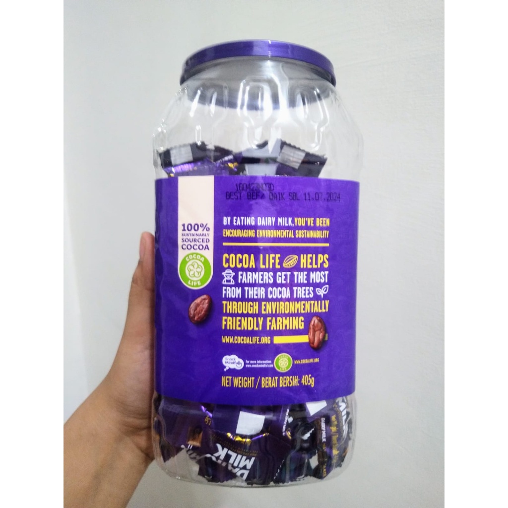 

CADBURY TOPLES / CADBURRY DAIRY MILK 405g ori mly