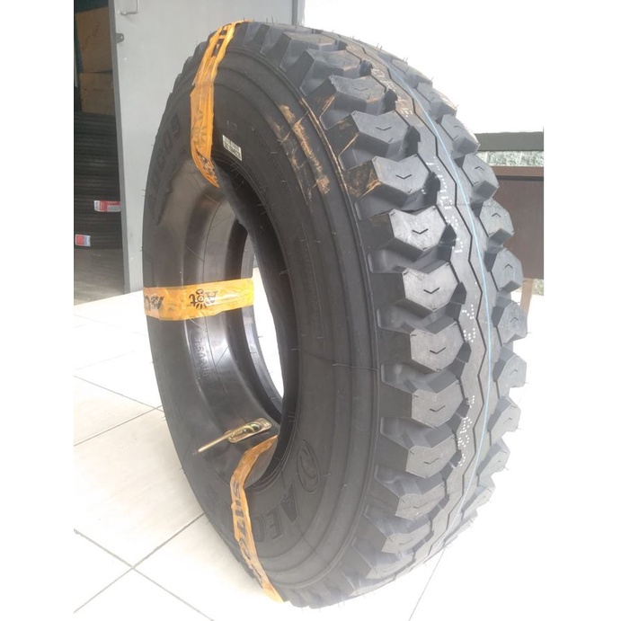 Ban Truk BUS 750-16 Kawat Full set ukuran 7.50 R16 AEOLUS HN09 - Kembang Kasar