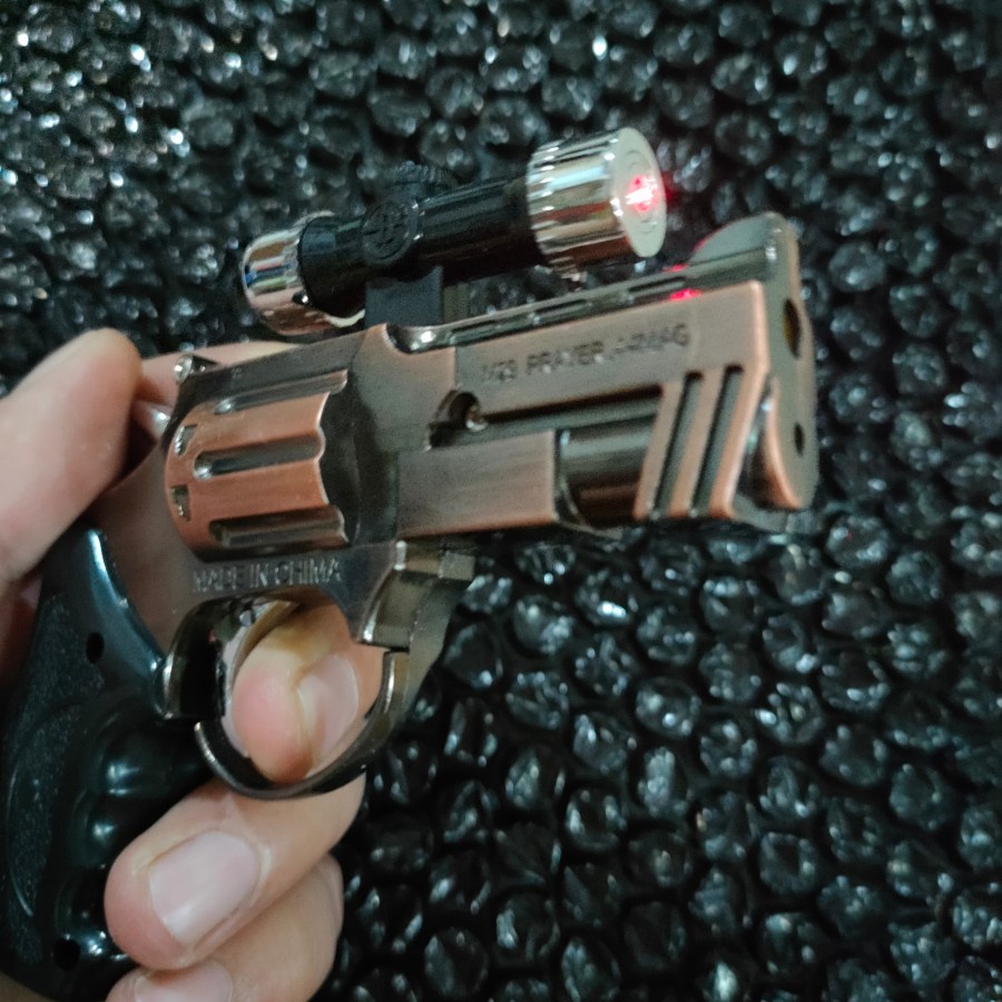 koleksi korek api gas bentuk pistol mini laser Model Api Las