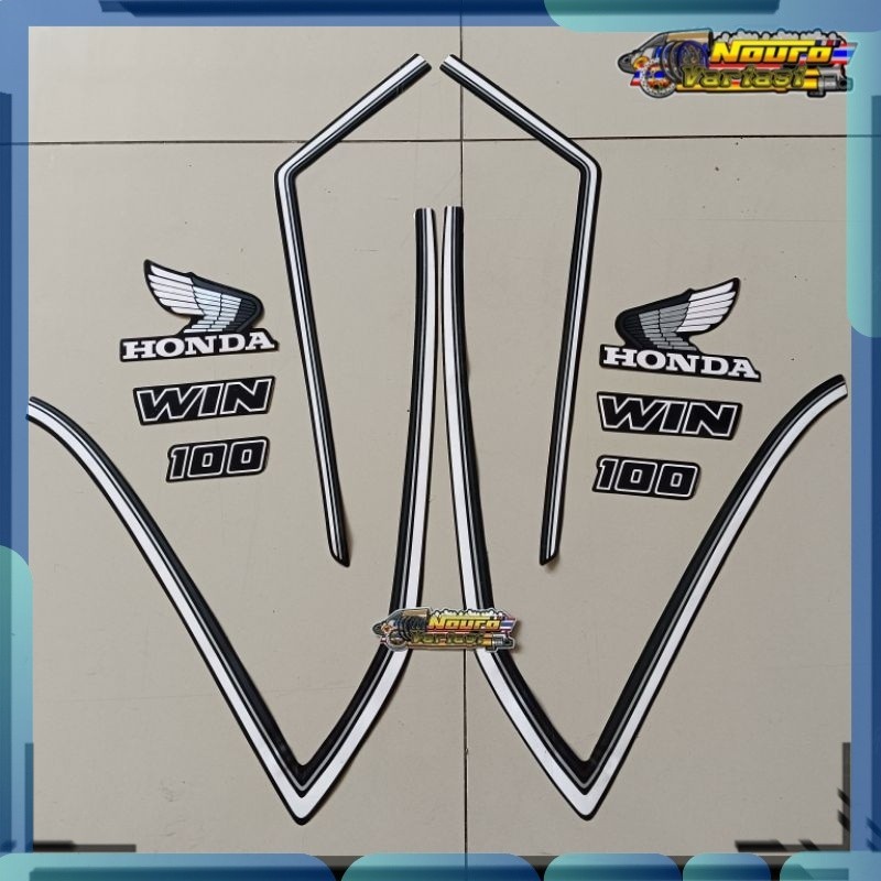 Stiker striping honda win 100 hitam putih  standar bagus