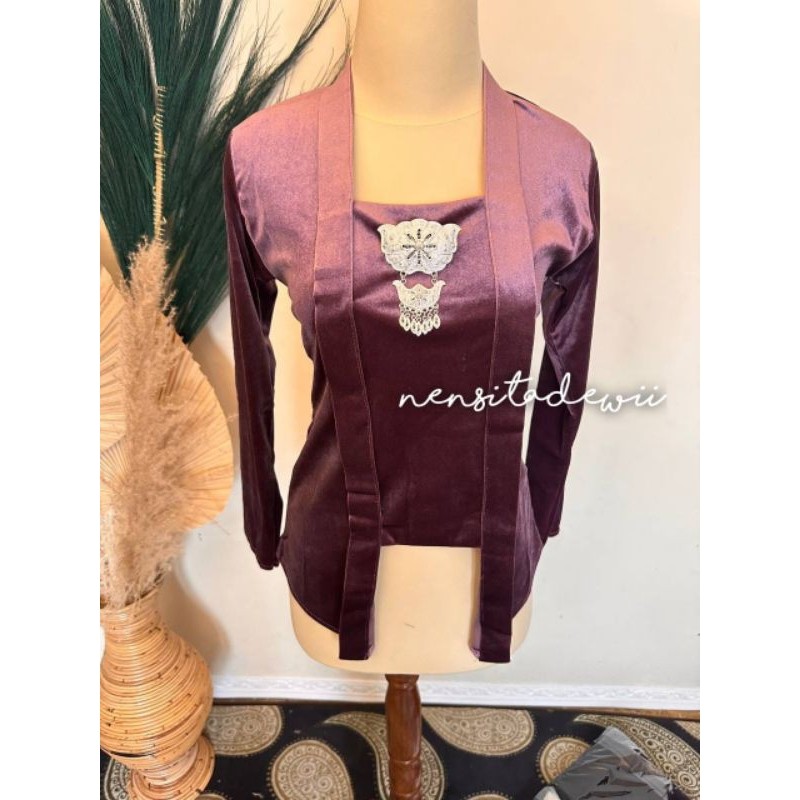 Baju Kebaya Bludru Kutubaru - rna Ungu Taro