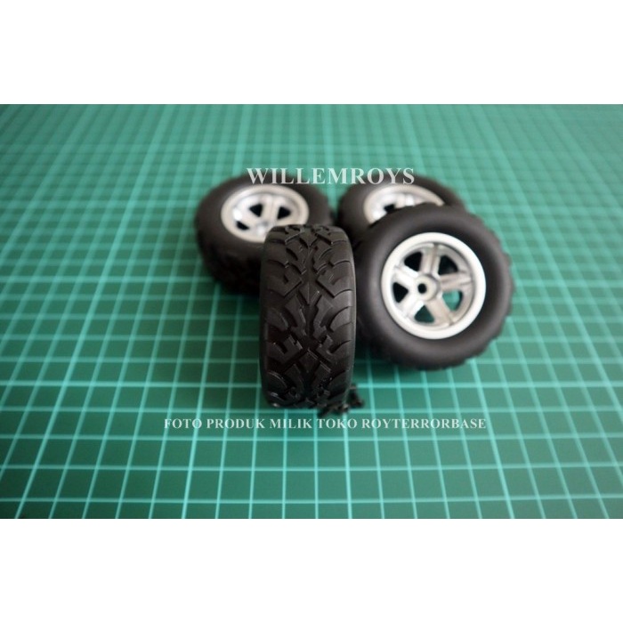 Ban karet offroad WPL D12 hex 5mm - 1 pcs