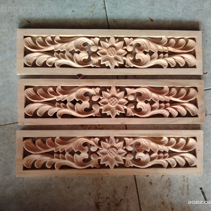

Dekorasi Dinding Furniture Ornamen Ukir Tempel keping loster ukir hias murah