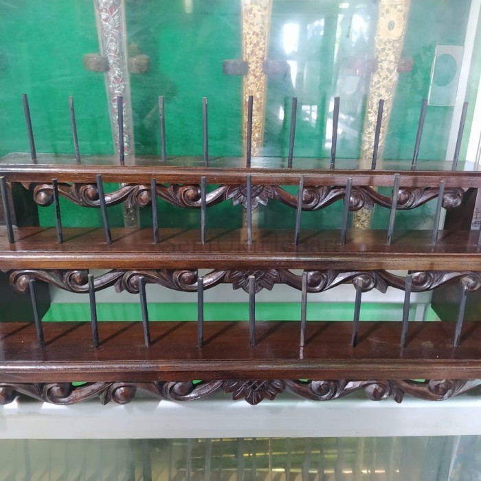 Jagrak tempat deder keris isi 33 SU323