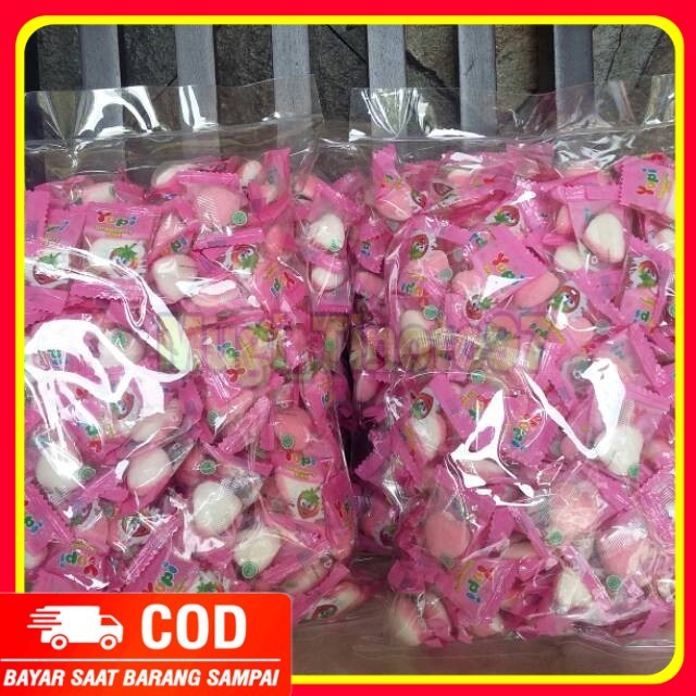 

Permen yupi 1 kilogram strawberry kiss dan frutty puff
