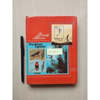 

Album Perangko Sedang Berisi 219 Keping Perangko Campur