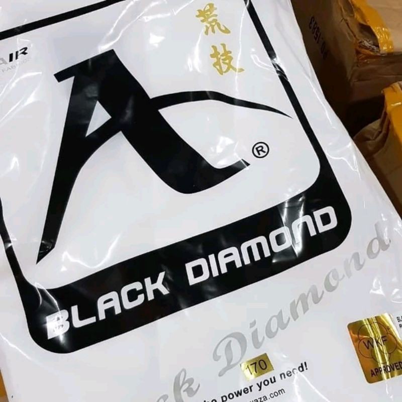 Baju Karate Gi KATA Arawaza Black Diamond WKF APPROVED
