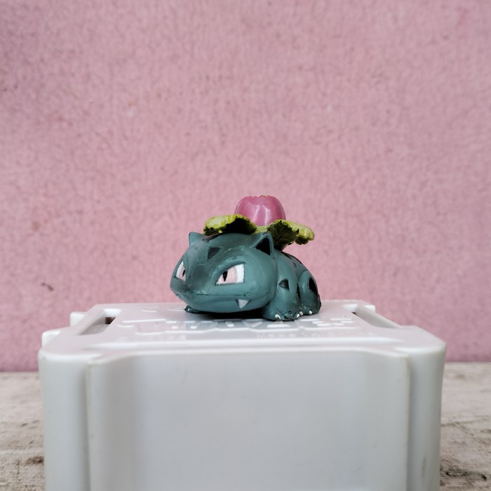 Tomy Figure Nintendo Pokemon Ivysaur - Vintage Loose