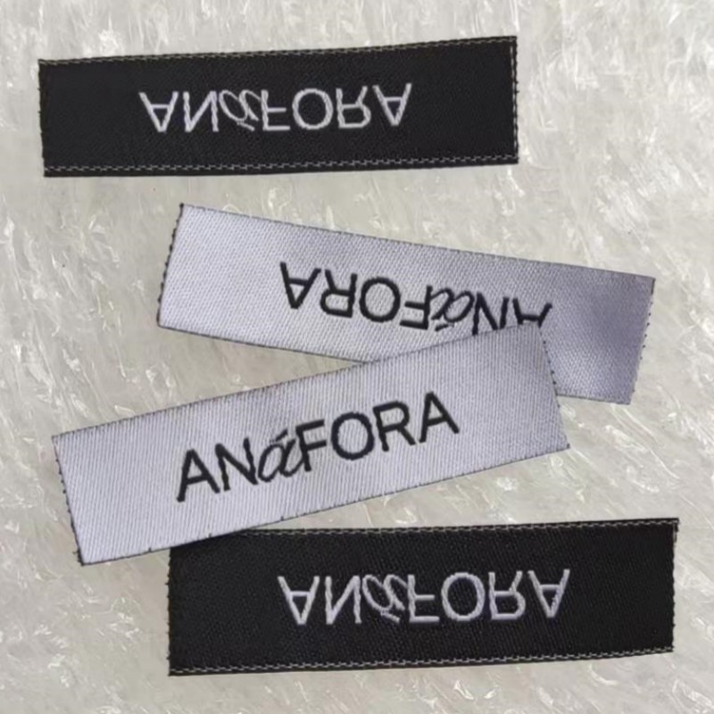 

Woven Label Custom Straight Cut White Cloth Labels 1.5 * 5 cm 1000 PCS Precut Damask polyester Garment tags