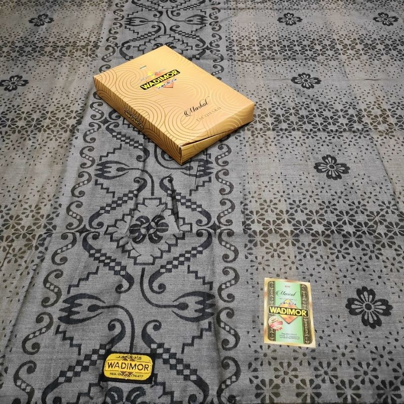 Sarung Wadimor Jacquard Singgasana Mascot Maskot Antik