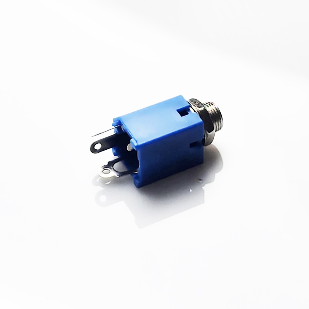 SA SOCKET AKAI MONO MIC SOKET MICROPHONE KARAOKE