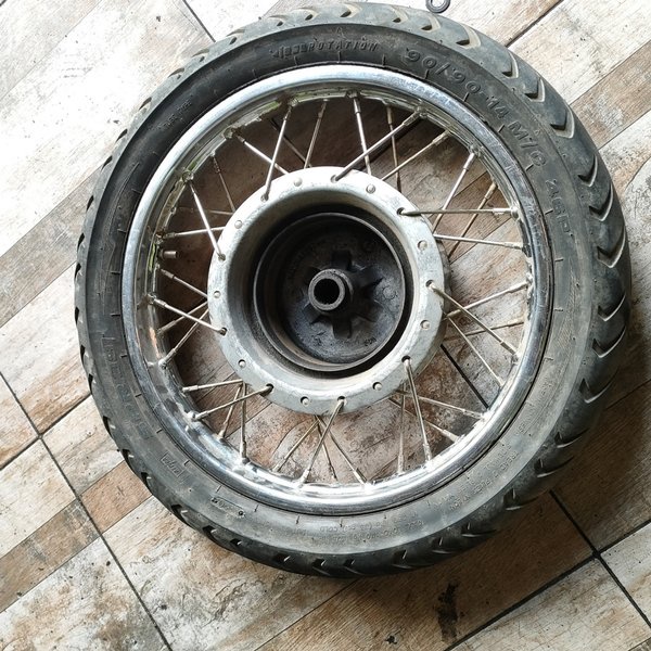 velk velg did jari jari trombol belakang ori original suzuki spin old lama gigi 18