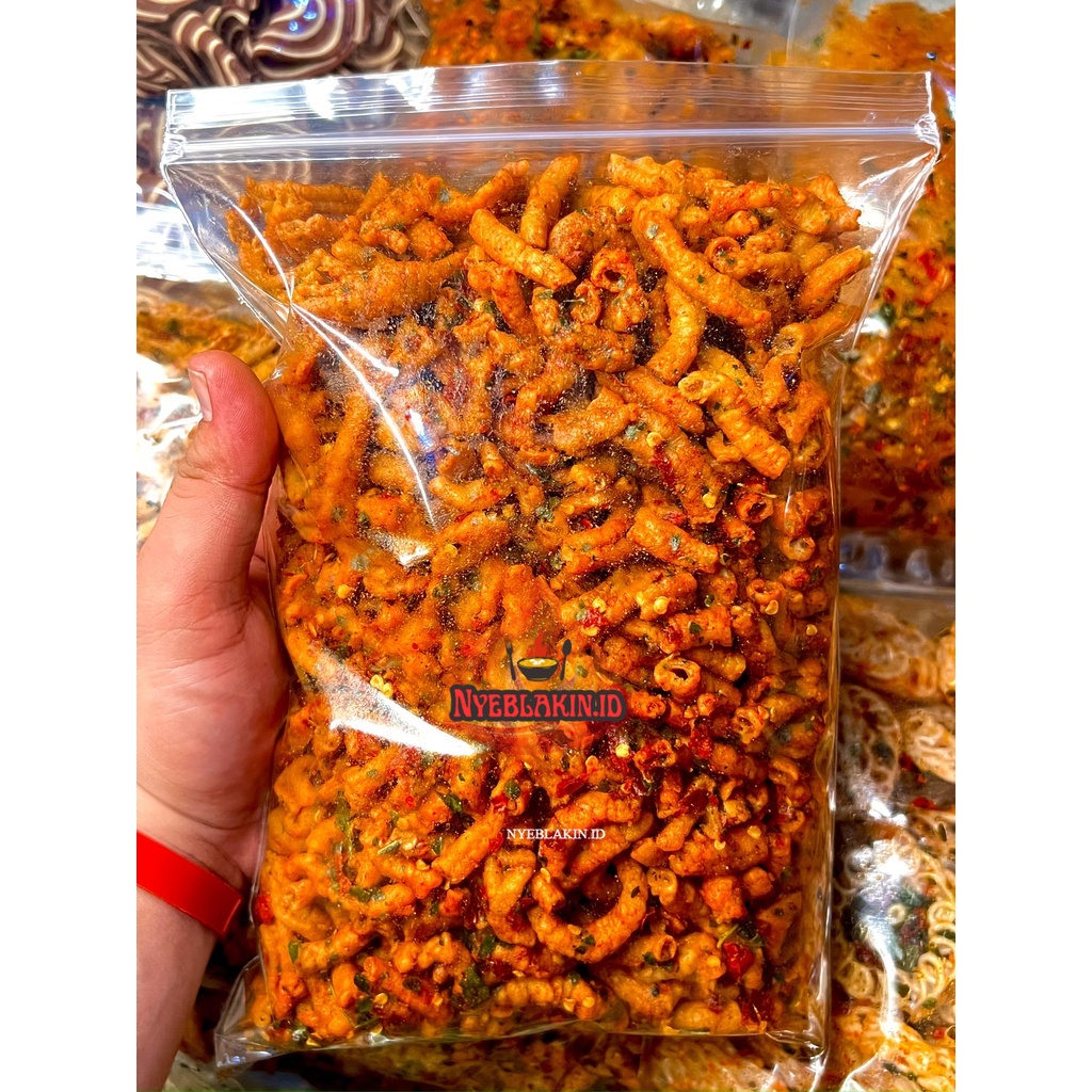 

1KG - Usus Ayam Krispy Pedaas Daun Jeruk Dan Original NYEBLAKIN.ID