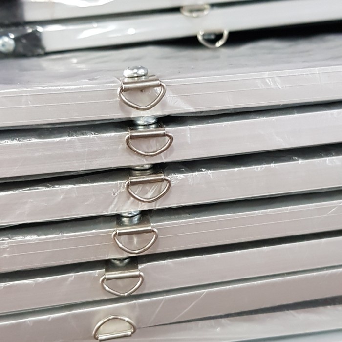 

Papan Tulis Whiteboard dan Kapur Ukuran 60x80