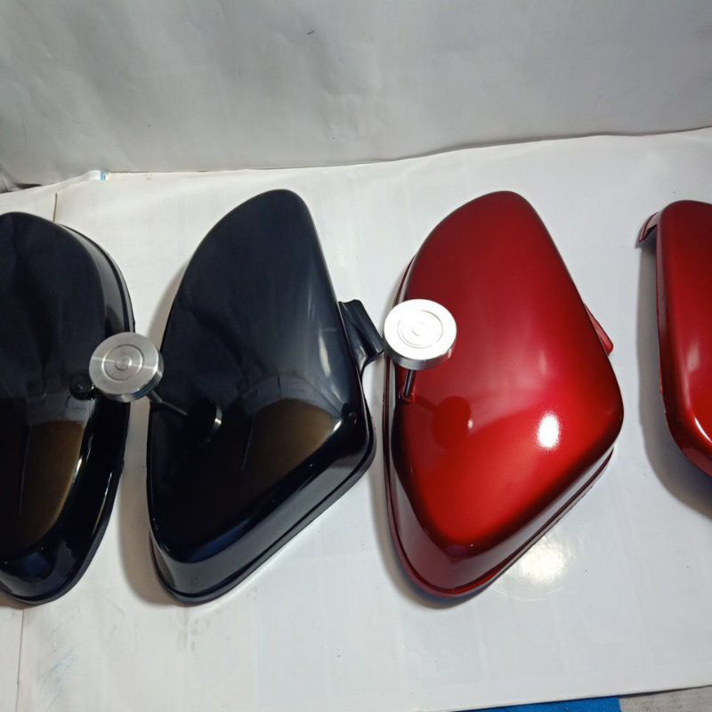 Tutup Aki BOX AKI TEMPONG HONDA C70 ABS TEBAL BAUT MERAH HITAM Rossi variasi & sparepart