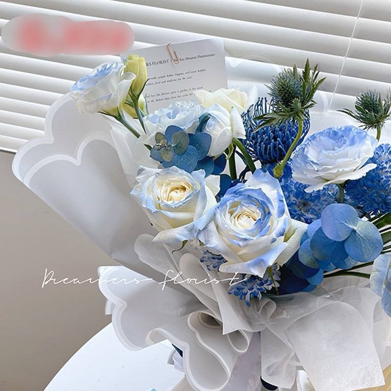 

ISI 20LEMBAR FLOWER WRAPPING PAPER KERTAS BUCKET/CELLOPHANE BOUQUET HIAS
