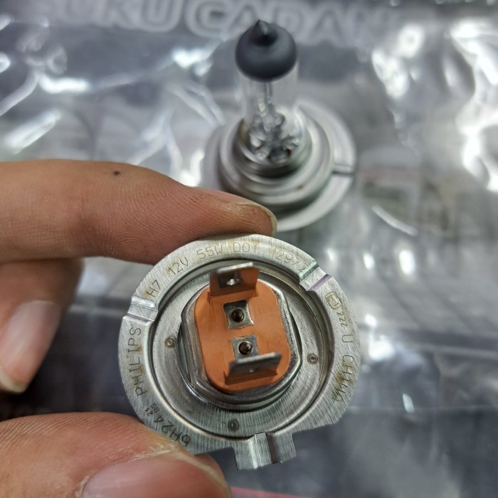 Bohlam H7 12V 55W Philips Asli Mitsubishi Kuda Lancer Galant