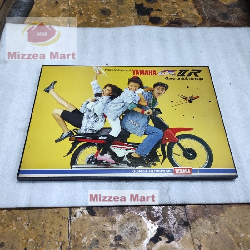 Revella Pajangan Jam Dinding antik Koleksi Dealer Yamaha Alfa Ori original