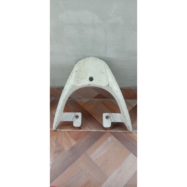 behel begel ori planger pegangan belakang Suzuki Satria 120 r hiu lcsm Malaysia original second beka