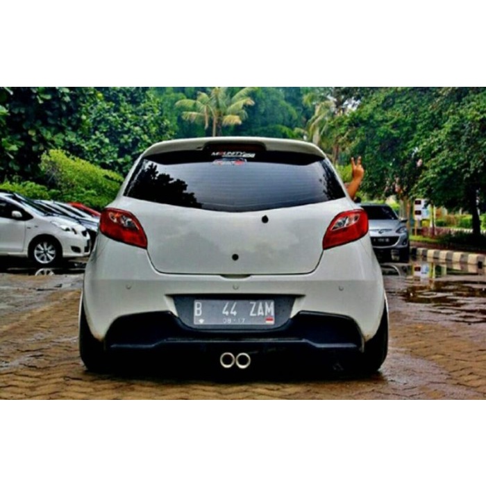 bodykit mazda 2 belakang READY STOCK 

