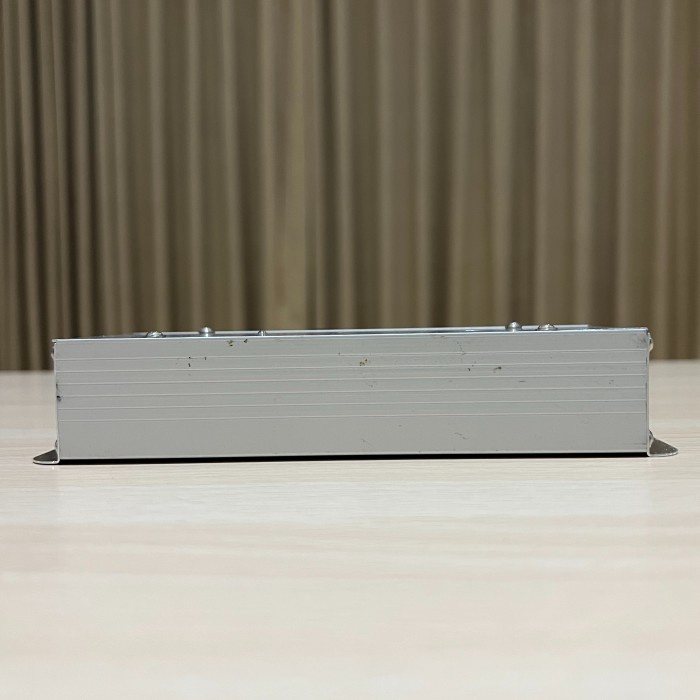 BOOSTER ANTENA TV SPLITTER SIGNAL AMPLIFIER 6 WAY 20 DB JMA-1020MK6