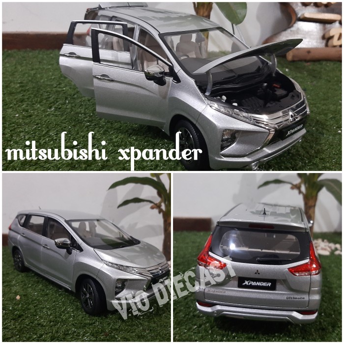 Toy Mitsubishi Xpander Ultimate silver Scala 1:18 Miniature Pajangan Dashboard Koleksi Hobby Kolekto