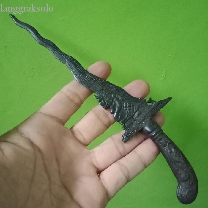 

termurah Keris Semar Luk 9 Hitam Perunggu Antik